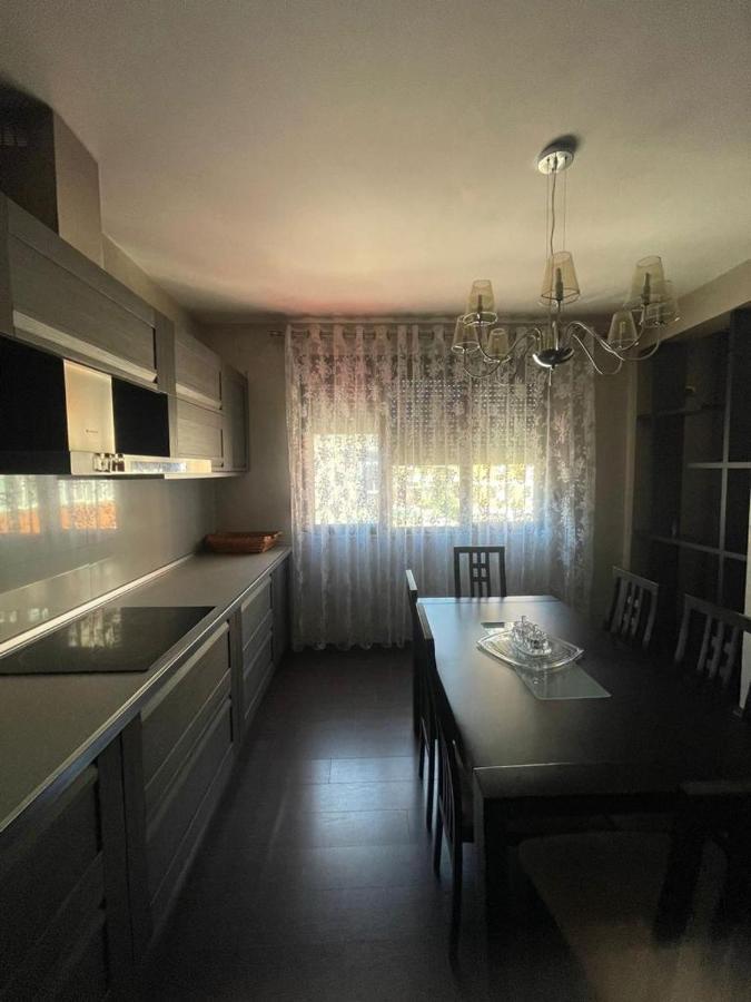 Luxury Apartment City Centre Tirana Exterior foto