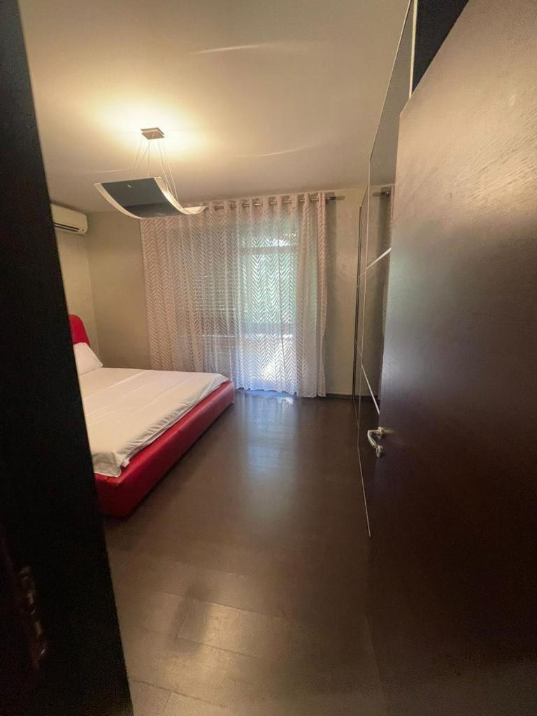 Luxury Apartment City Centre Tirana Exterior foto